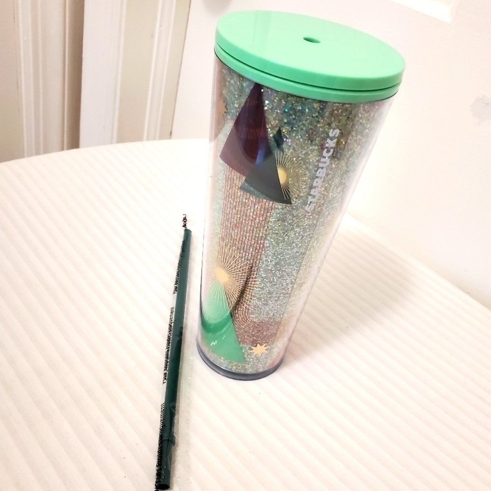 Starbucks Holiday Glitter Introduced in 2020 24 oz. TALL TUMBLER W/Screw on Lid